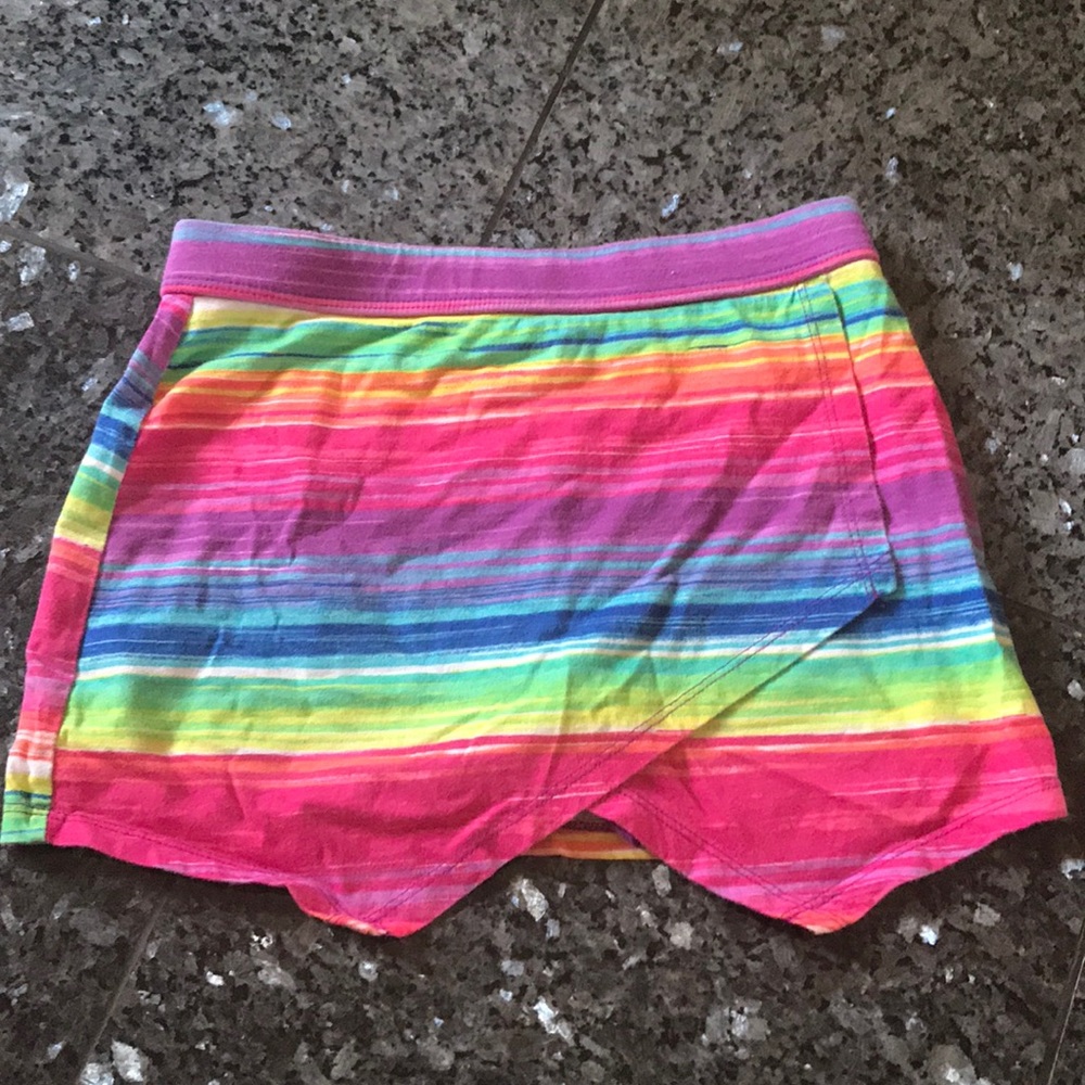 1 Rainbow Skort From Children’s Place. Size M, 7-8